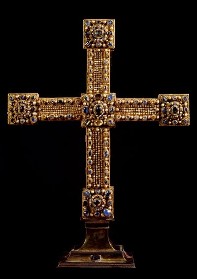 Das Reichskreuz aus Gold, Steinen und Perlen, hergestellt von der deutschen Manufaktur. Anfang 11. Jahrhundert von German School