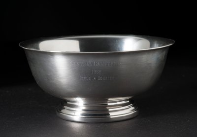 Silberschale Tennistrophäe, präsentiert an Sally Ride, 1965 von Gorham Manufacturing Company