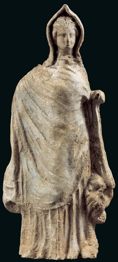 Figur einer Frau, die einen Chiton und einen Himation trägt, möglicherweise aus Myrina, Kleinasien, 250-200 v. Chr. von Greek