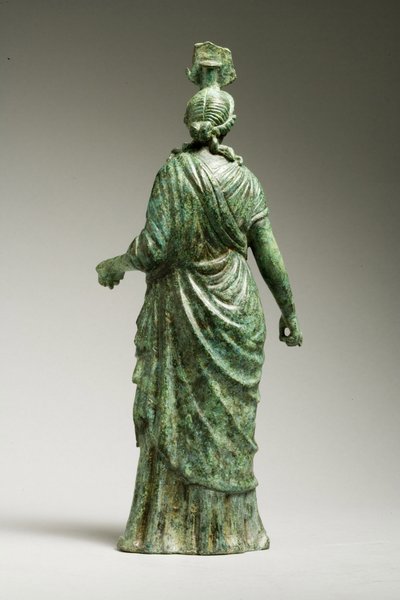 Rückansicht einer Statue der Isis Fortuna, hellenistisch, 1. Jahrhundert v. Chr.-1. Jahrhundert n. Chr. von Greek