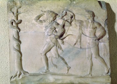 Tafel, die Herkules zeigt, wie er das delphische Dreibein vor Apollo entführt (Marmor) von Greek