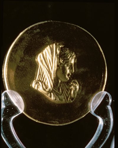 Goldmedaille von Olympias, aus dem Aboukir-Schatz (Gold) von Greek School