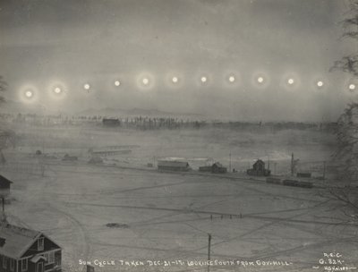Sonnenzyklus aufgenommen am 21. Dezember 17. Blick nach Süden vom Gov. Hill von H.G. Kaiser