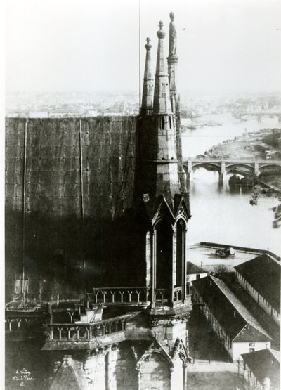 Ansicht der Kathedrale Notre-Dame in Paris und der Seine, ca. 1853 von Henri Jean Louis Le Secq