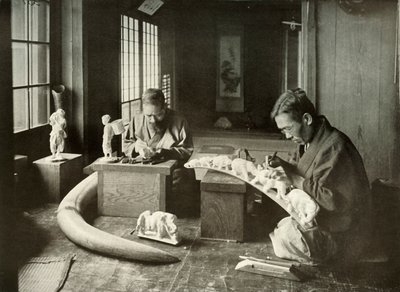 Die Elfenbeinschnitzer, 1910 von Herbert Ponting