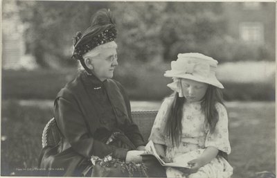 Porträt von Emma, Königin-Regentin der Niederlande, und Juliana, Königin der Niederlande von Herman Deutmann