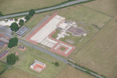 Römische Stadtbäder von Wroxeter, Shropshire, 2015 von Historic England