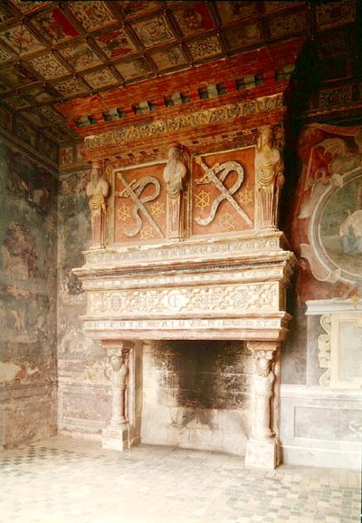 Ansicht des Kamins im Salle des Gardes von Hubert Robert