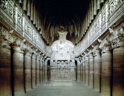 Innenansicht der Höhle 26 von Indian School