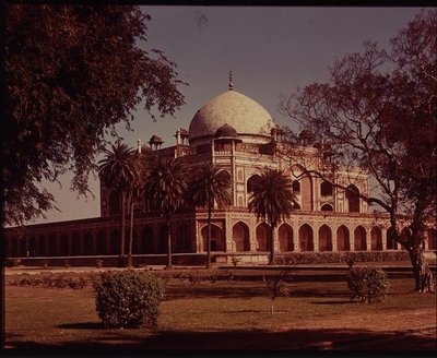 Grab von Humayun (1507-56), gebaut 1570 (Foto) von Indian School