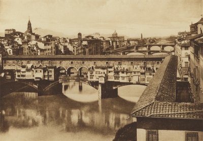 Florenz: Ansicht der Lungarno mit den Brücken Vecchio, S. Trinita, Carraia und Ferro alle Cascine von Italian Photographer