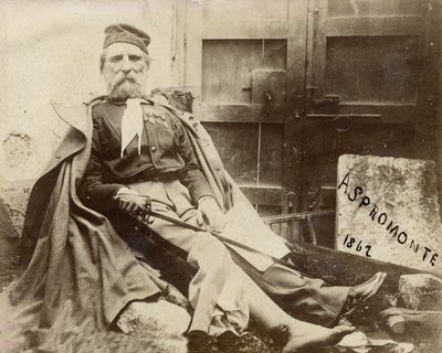 Giuseppe Garibaldi in Aspromonte, mit verletztem Bein im Jahr 1862 von Italian Photographer