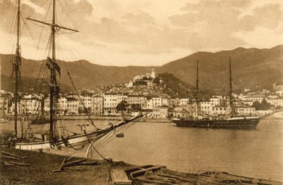San Remo, Der Hafen (s/w Foto) von Italian Photographer