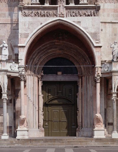 Protiro der Kathedrale, Ende 13. - Anfang 14. Jahrhundert von Italian School