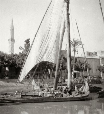 Am Mahmoudiyah-Kanal, Alexandria, Ägypten, 20. Jahrhundert von J. Dearden Holmes