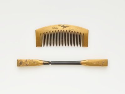 Kamm und Haarnadel, Mitte 19. bis Anfang 20. Jahrhundert (Holz mit Lack und Gold) von Japanese School