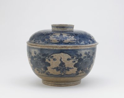 Servierschale mit Deckel, Arita, Saga-Präfektur, Edo-Zeit, spätes 17. Jahrhundert von Japanese School