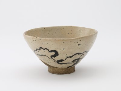 Teeschale mit Design des Pilzes der Unsterblichkeit, Edo-Periode, 18.-19. Jahrhundert von Japanese School