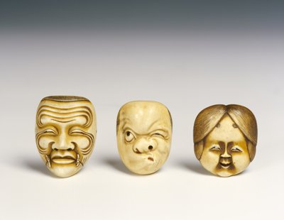 Drei Masken von Japanese School