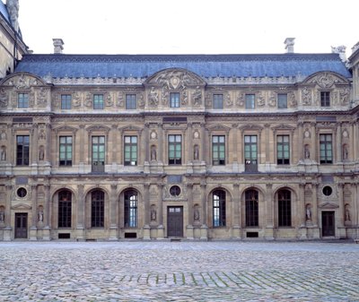 La cour carrée du Louvre, Fassade des Louvre von Henri II (1546-1551), Skulpturen von Jean Goujon (1510-1567) 1551 Paris, Musée du Louvre von Jean Goujon