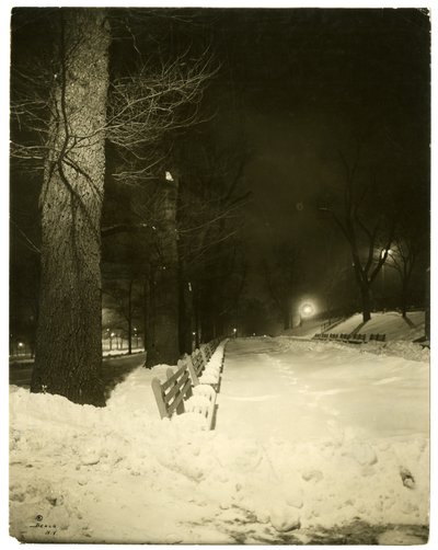 The Mall bei Nacht, Boston, Mass, USA, ca. 1902-10 von Jessie Tarbox Beals