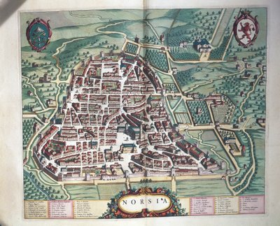 Karte von Norcia aus Theatrum civitatum et admirandorum Italiae von Joan Blaeu, Gravur von Joan Blaeu