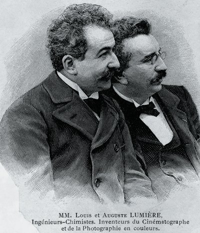 Porträt von Auguste Marie Louis Nicolas Lumiere (1862-1954) und Louis Jean Lumiere (1864-1948), französische Unternehmer und Erfinder des Filmprojektors, Gravur nach Fotografie von Walter Charles Mills