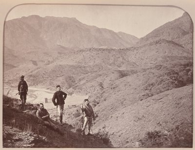 General Appleyard und Stab, Ali Musjid in der Ferne von John Burke