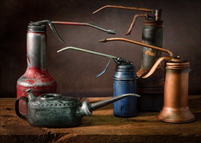 Vintage Ölkanne Sammlung von Jon  Kinney