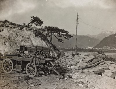Album "Meine weltkriegs - Erinnerungen Südwestfront (Kärnten, Italien, Südtirol) 31/03/1915-12/11/1918 - Josef Zohles Wien": Militärpanzer auf dem Taglia von Josef Zohles