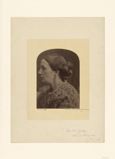 Hon. Mrs. Gordon / Caroline Emilia Mary Hershel von Julia Margaret Cameron