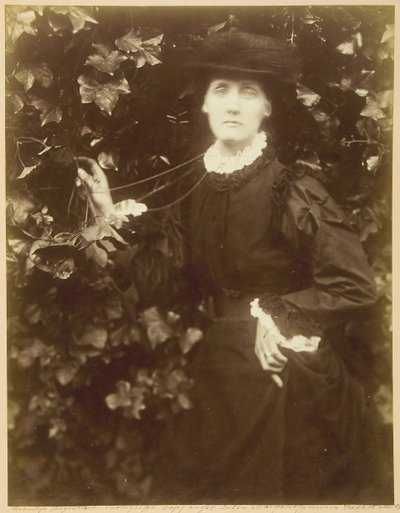 Mrs. Herbert Duckworth Sie wandelt in Schönheit, September, 1874 von Julia Margaret Cameron