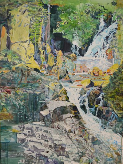 Lebendiger Waldwasserfall von Karin Bos