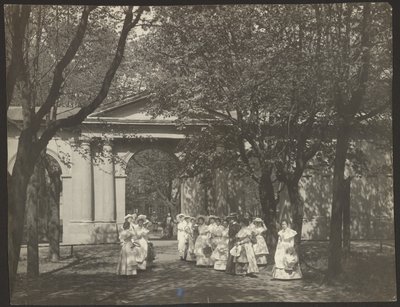 Ein Park am Smolny-Institut von Karl Karlovitz Bulla
