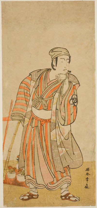 Der Schauspieler Bando Mitsugoro I als Taira no Tadamori verkleidet als Topfpflanzenverkäufer im Stück Sakuya Kono Hana no Kaomise, aufgeführt im Nakamura-Theater im elften Monat, 1776 von Katsukawa Shunsho