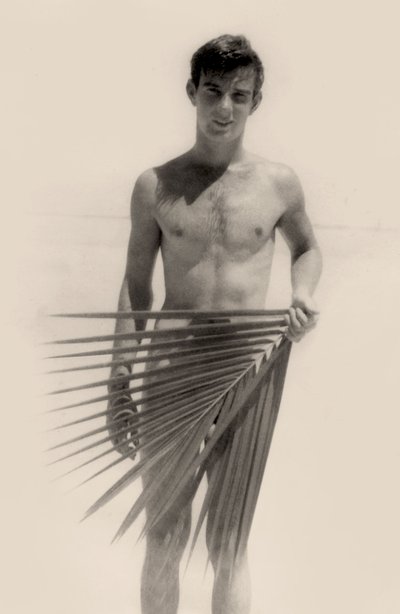 Amerikanischer Soldat am Los Black Strand, Admiralitätsinseln, Neuguinea. 1944 (Foto) von Leopold Blonder