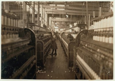 Kinderspinnerin in den Mollahan Cotton Mills, Newberry, South Carolina, 1908 von Lewis Wickes Hine