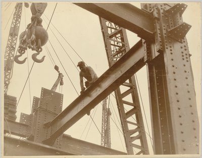 Arbeiter auf dem Empire State Building, ca. 1930 von Lewis Wickes Hine