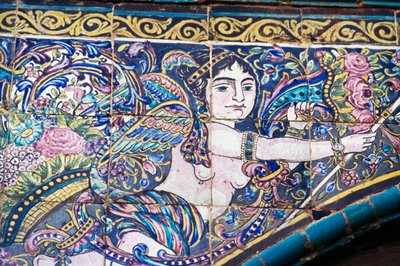 Engel, polychrome Fliesendekorationen in Tekyeh Mo