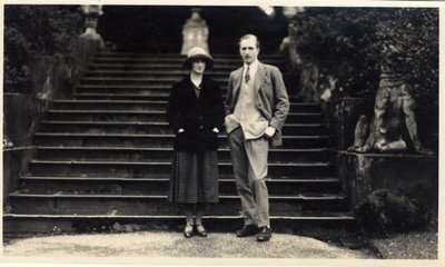 Lady Rachel Cavendish und Viscount Stuart of Findhorn (s/w Foto) von Unbekannt Unbekannt