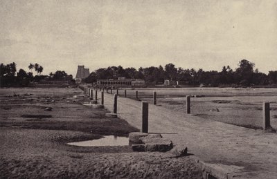 Madura: Der Vygay Fluss mit Damm nach Madura von Linnaeus Tripe