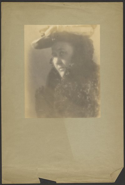 Mrs. F von Louis Fleckenstein