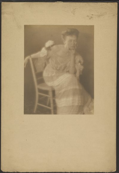 [Frau Newhall] von Louis Fleckenstein
