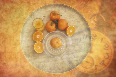Frische Orangen Vintage-Uhr von Marie-anne Stas
