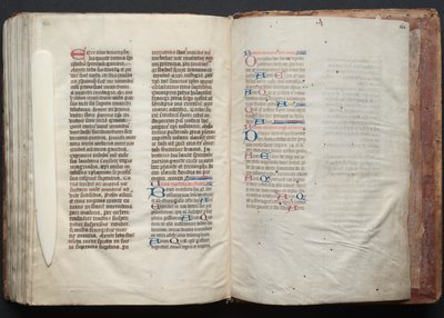 Das Gotha Missale: Fol. 163v, Text, ca. 1375 von Master of the Boqueteaux