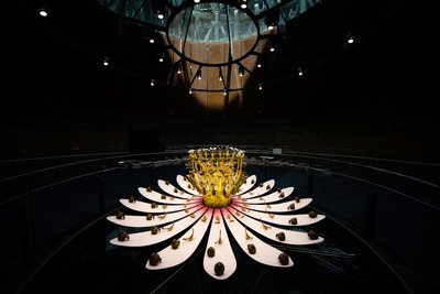 Äquinoktium, 2021 von Mat Collishaw