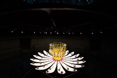 Äquinoktium, 2021 von Mat Collishaw