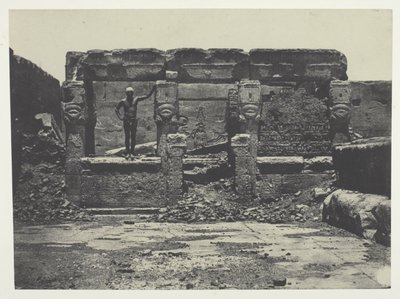 Großer Tempel von Dendera (Teutyres), Oberägypten von Maxime Du Camp