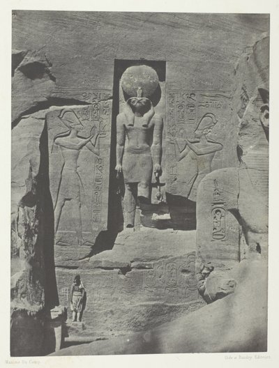 Ibsamboul, Skulpturen am Eingang des Spéos von Phrè, Nubien, Tafel 105 aus dem Album "Ägypten, Nubien, Palästina und Syrien" (1852) von Maxime Du Camp