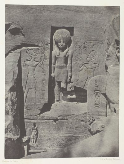 Ibsamboul, Skulpturen am Eingang des Spéos von Phrè, Nubien, Tafel 105 aus dem Album "Ägypten, Nubien, Palästina und Syrien" (1852) von Maxime Du Camp